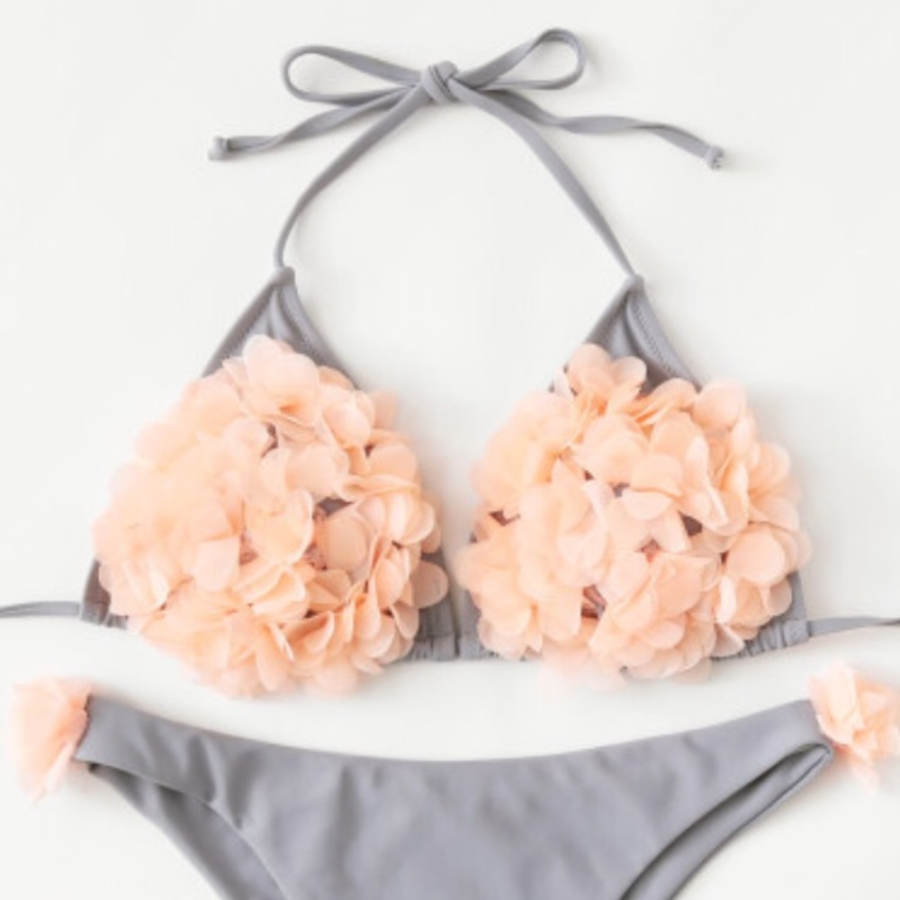 🆑 LAST ONE! Flower bikini set - Picture 2 of 7